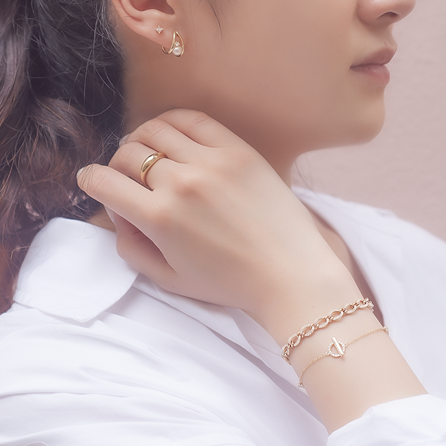 Clamp pearl hoops